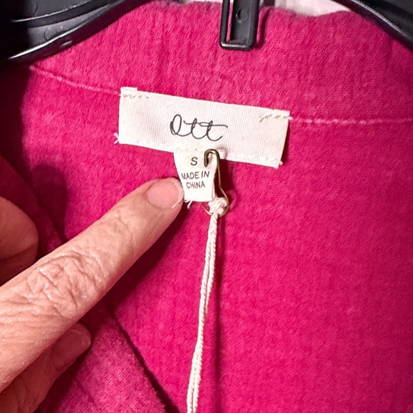 Ott Women's Pink Ruffled Top - Picture 3 of 5